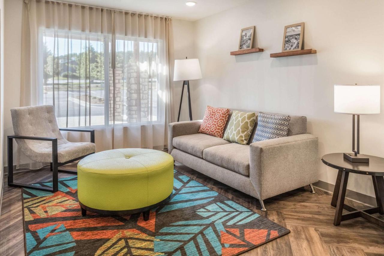 Woodspring Suites Greenville Haywood Mall Zewnętrze zdjęcie